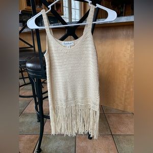 Summer/fall fringe knit tank top. Size XS. Never been worn!
